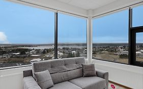 Blue Mountain Apartments By Heimaleiga